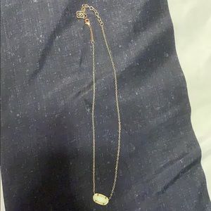 Kendra Scott necklace